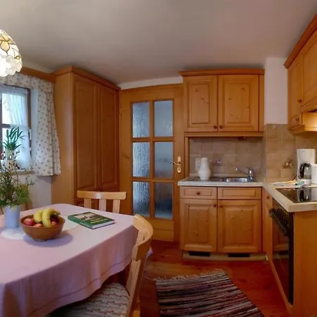 Haus Waidmannsglueck 아파트 *